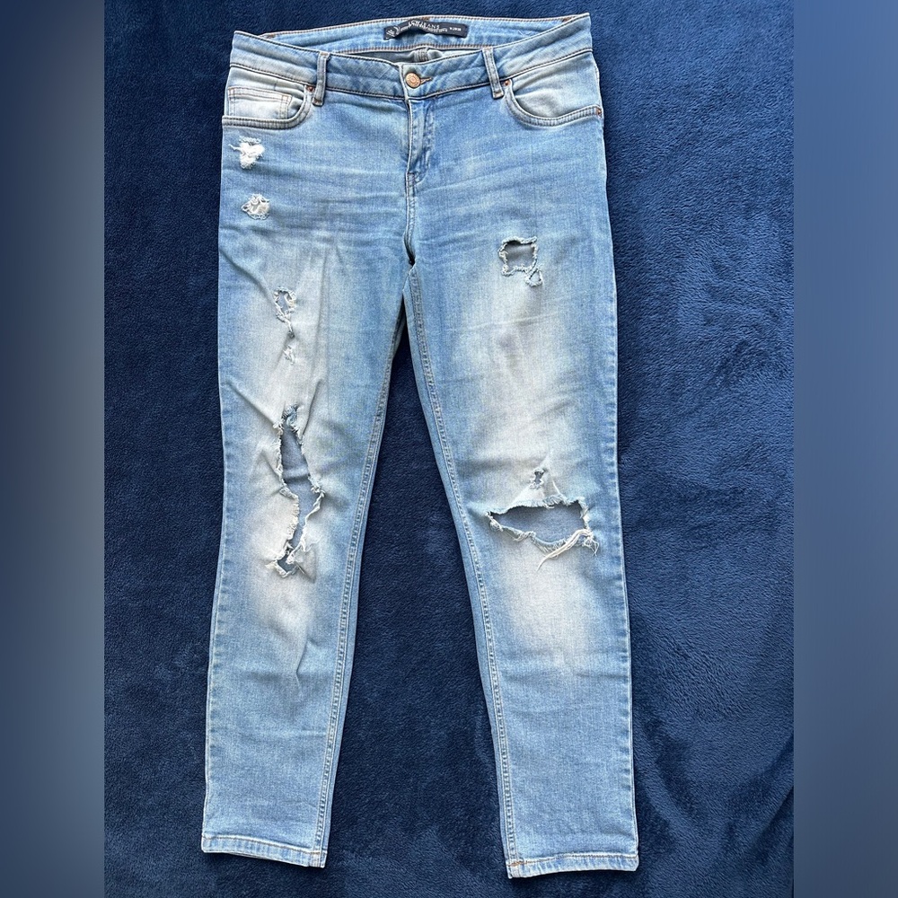 Ripped jeans